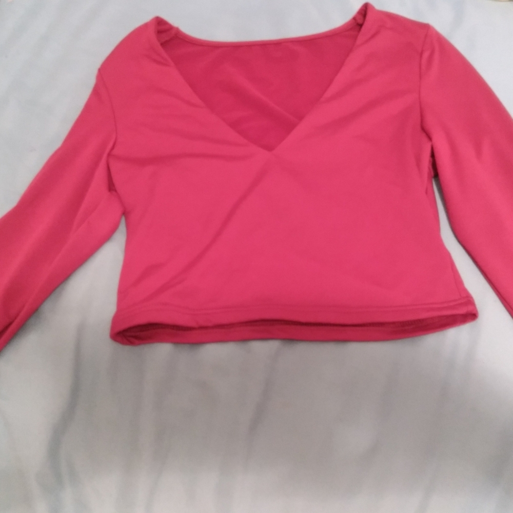 Maroon long sleeve crop top medium